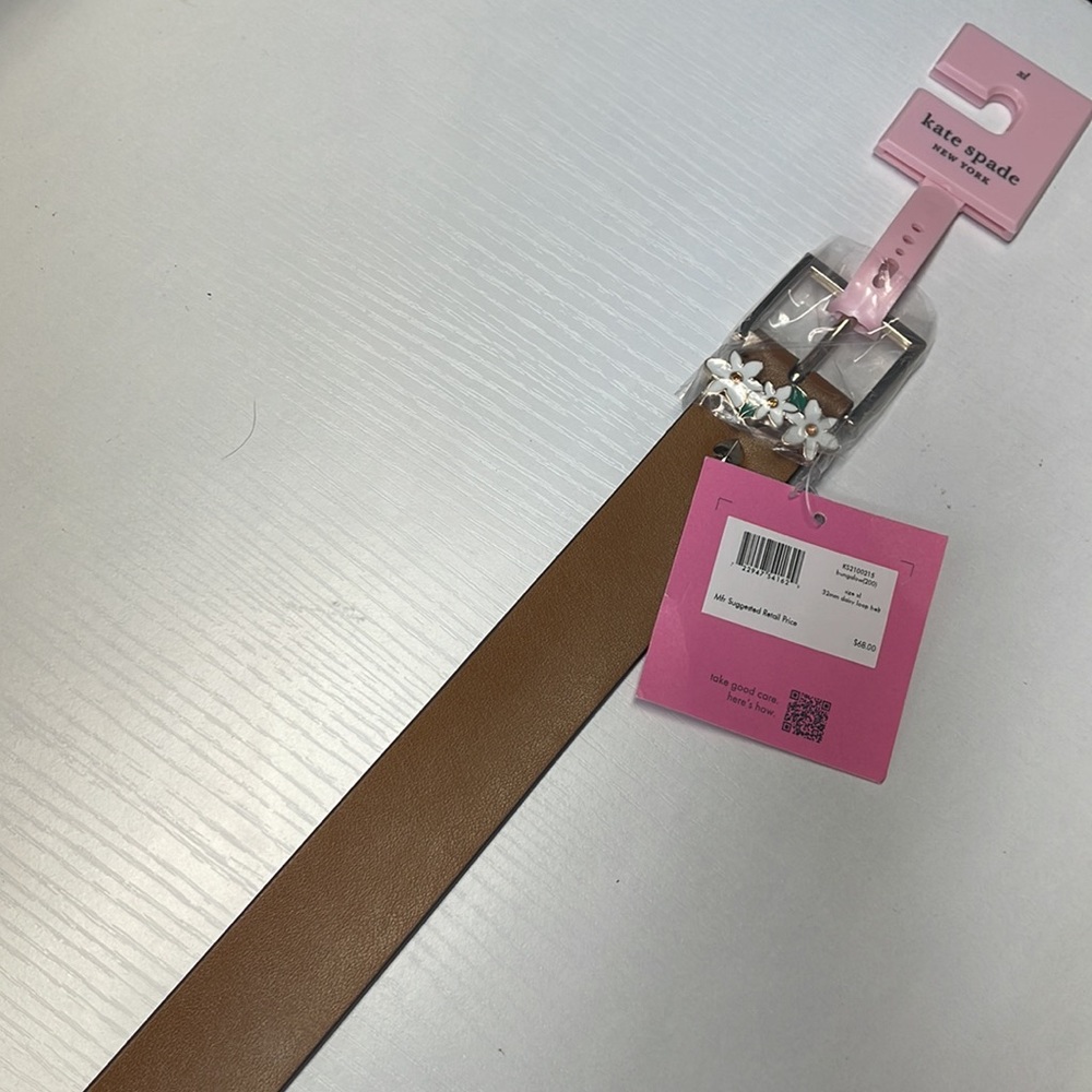 Kate Spade Daisy Loop Belt - Picture 5 of 7